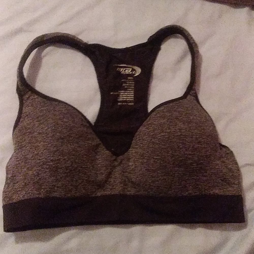 Sports bra